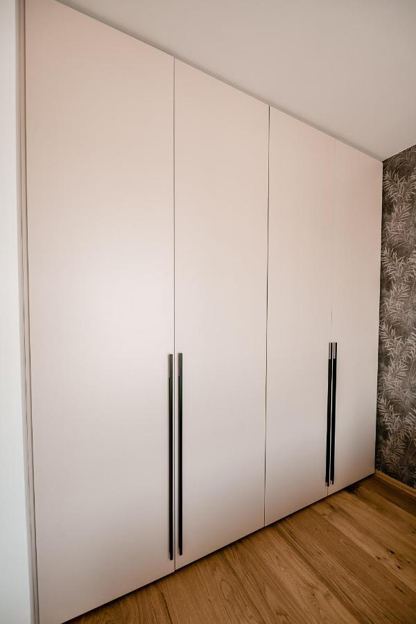 Sodoben Apartma V Centru Ljubljane Liubliana Exterior foto