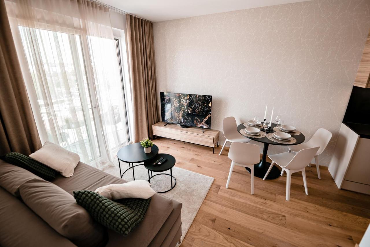 Sodoben Apartma V Centru Ljubljane Liubliana Exterior foto